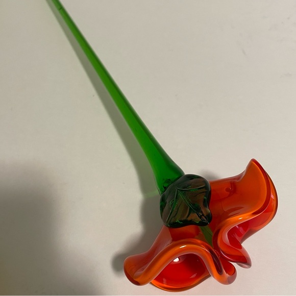 2 Geneva Collection Czech 17” Hand Made Long Stem Glass Orange & Yellow Flowers - Picture 4 of 9